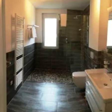 Wellness- & Golf-appartement 2.2 Hebelhof شقة باد بيلنغن